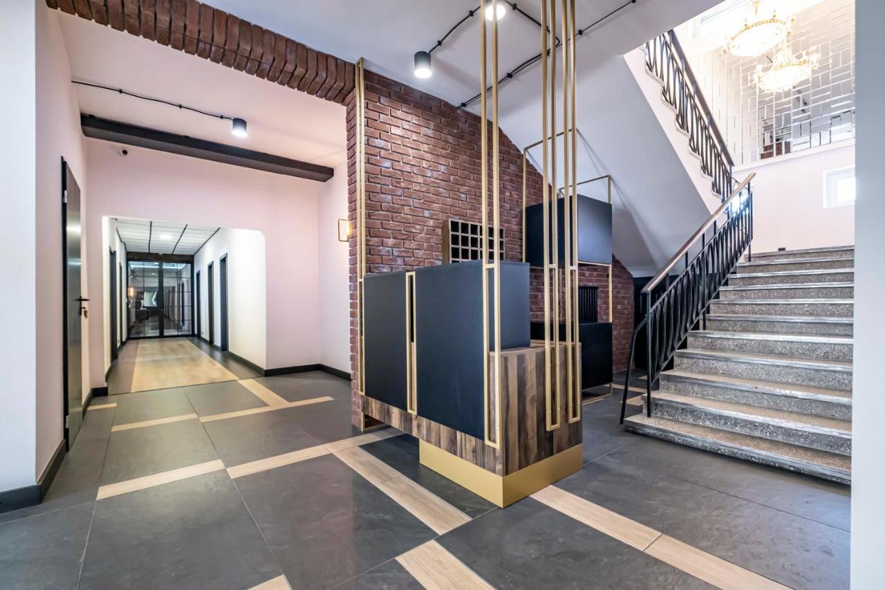 Vola Hostel Warsaw Exterior photo